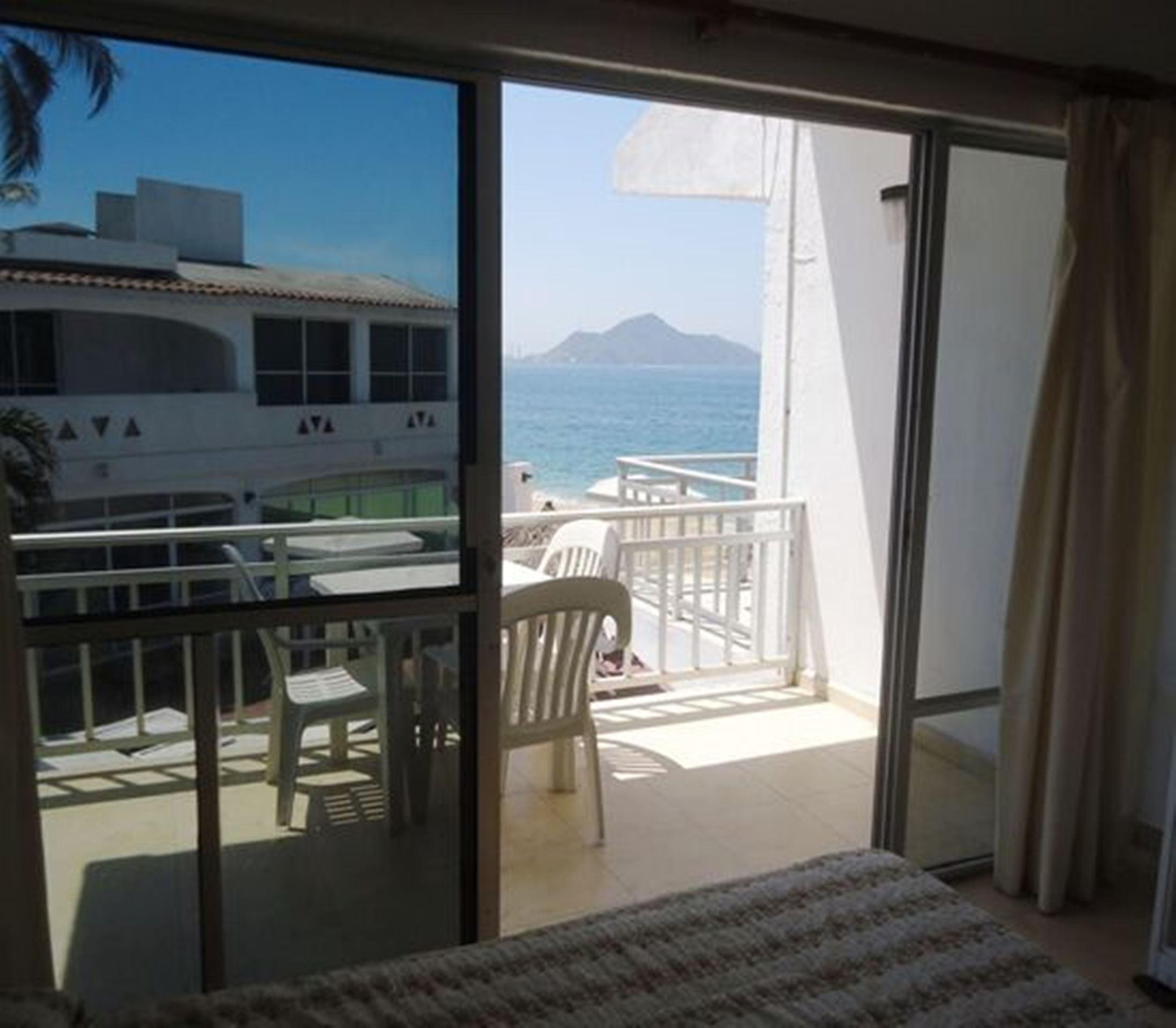 Hotel Bagasi Manzanillo Exterior photo