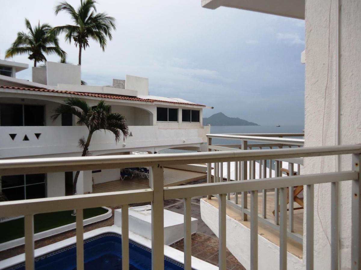 Hotel Bagasi Manzanillo Exterior photo