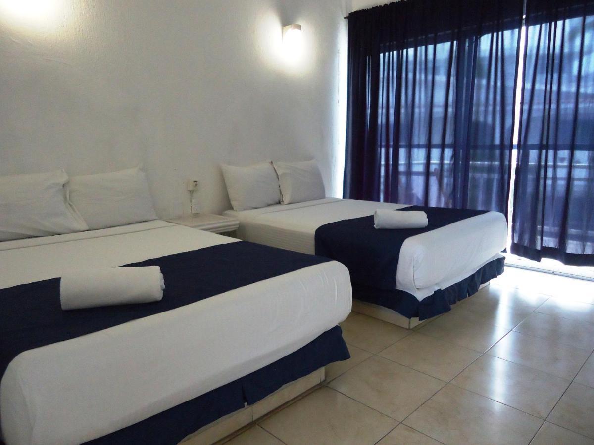 Hotel Bagasi Manzanillo Exterior photo