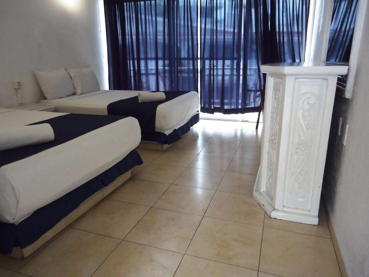 Hotel Bagasi Manzanillo Exterior photo